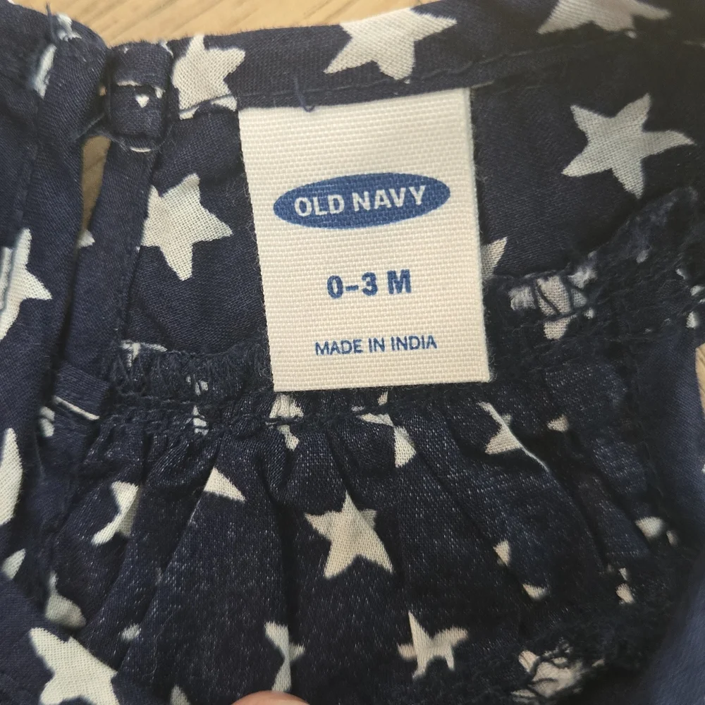 Old Navy charming baby
